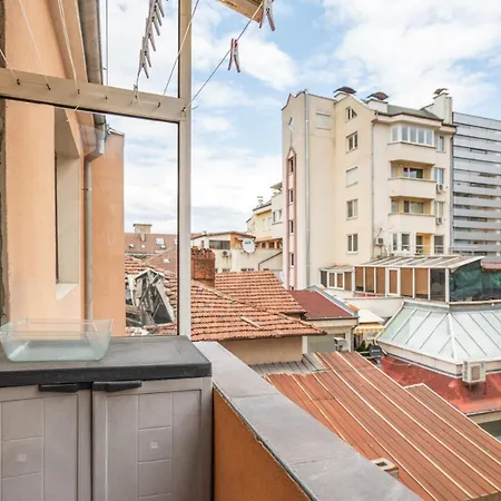 Charming 2bdr Heart Of Main Street Daire *