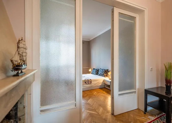 Apartamento Charming 2bdr Heart Of Main Street