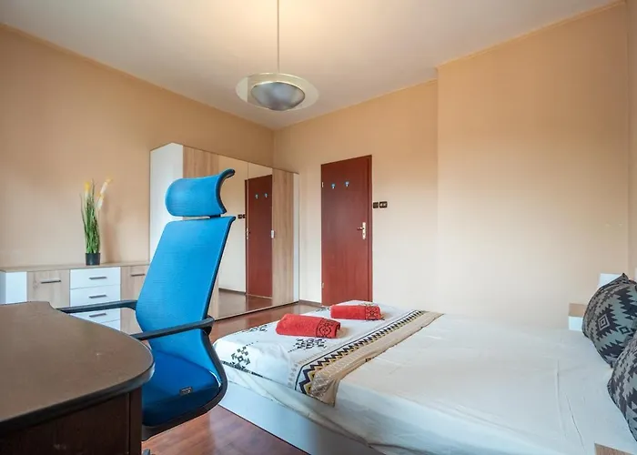 Apartamento Charming 2bdr Heart Of Main Street Sófia