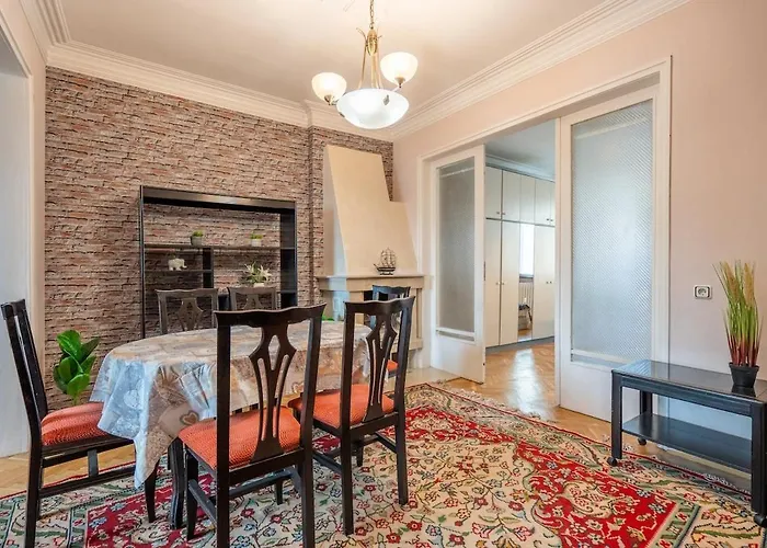 Apartamento Charming 2bdr Heart Of Main Street