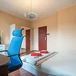 Apartamento Charming 2bdr Heart Of Main Street Sofía